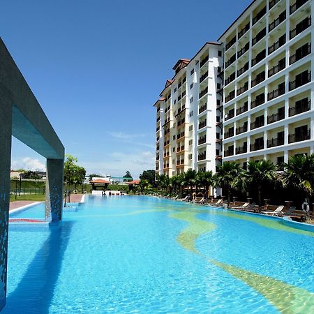 بوكيت ميراه Suria Service Apartment-Hotel المظهر الخارجي الصورة
