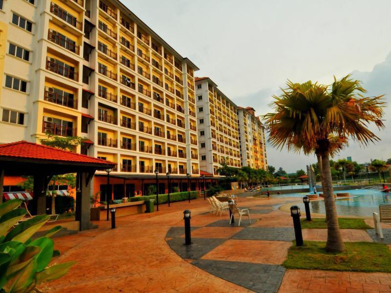 بوكيت ميراه Suria Service Apartment-Hotel المظهر الخارجي الصورة